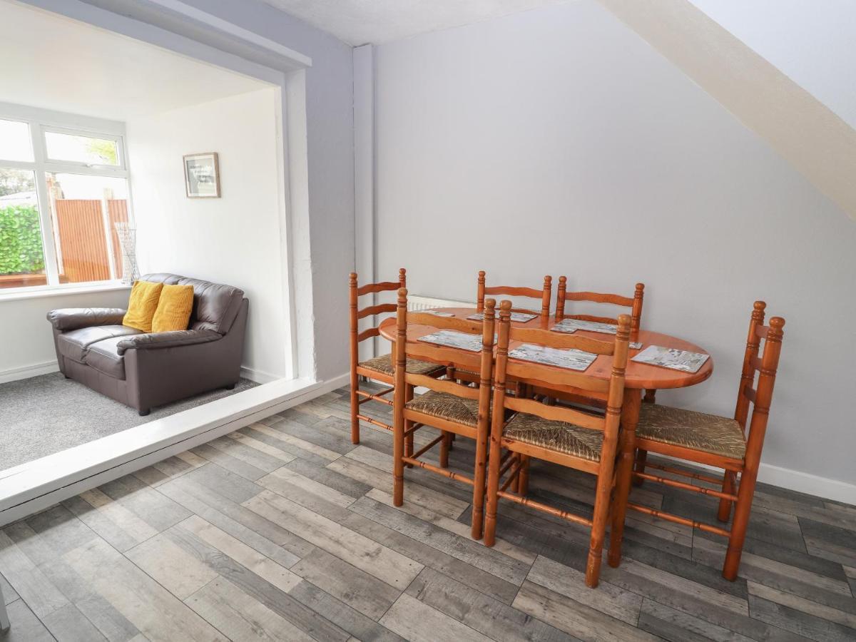 Ty Haf Summerhouse Prestatyn Kültér fotó